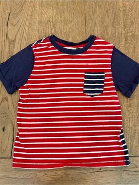 Hanna Andersson Boys Colorblock Stripe Pocket Tee Size 130 (US 8)